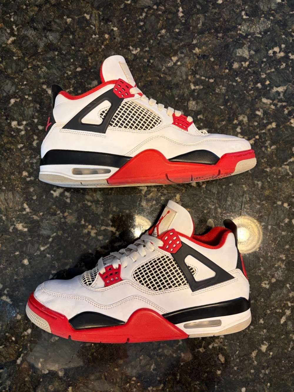 🔥Nike Air Jordan 4 Fire Red  Size 10 OG Nike Air Retro IV White Red Black🔥
